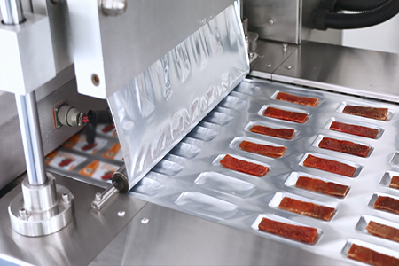 High Precision Film Alignment System for Thermoforming Vacuum Packaging Machine